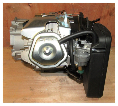 Двигатель бензиновый KM190FD для SGG 5000EHNA-6000(..) (арт.станции 1600..) / Engine Assembly (01.05.TSS190FD-101-H25A-1)