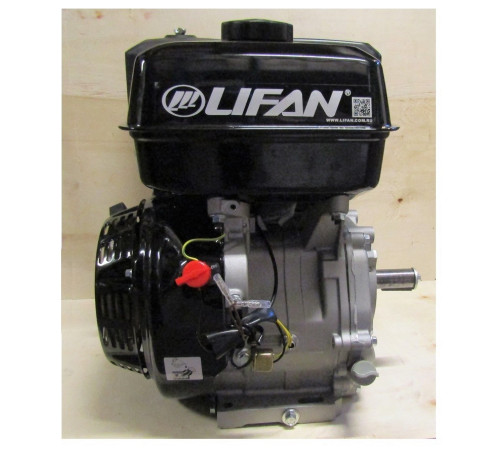 Двигатель бензиновый Lifan 188F (Ø25мм)
